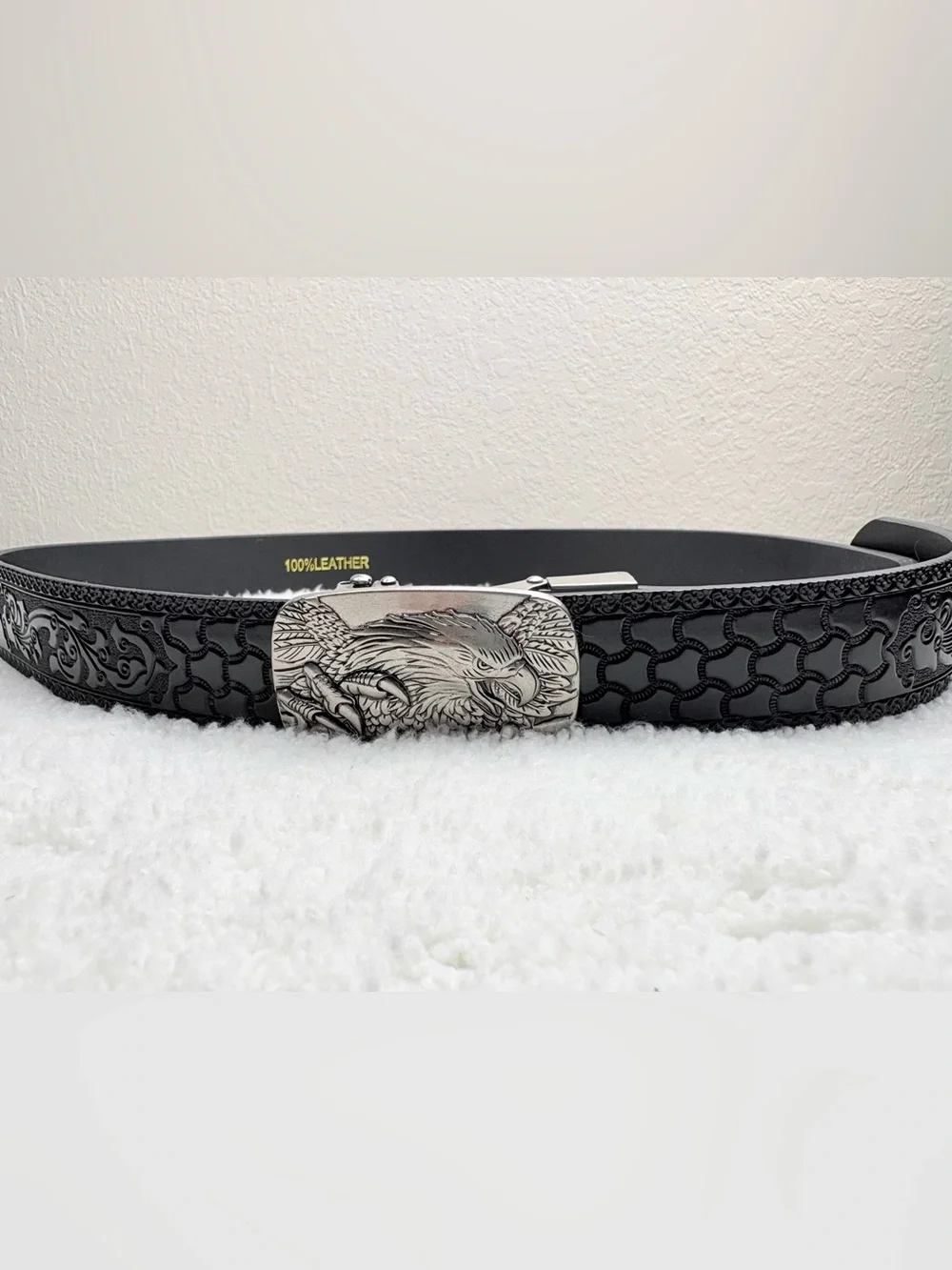 NEW Men’s Generic 100% Cowskin Leather Belt with an Eagle-Designed Alloy Buckle